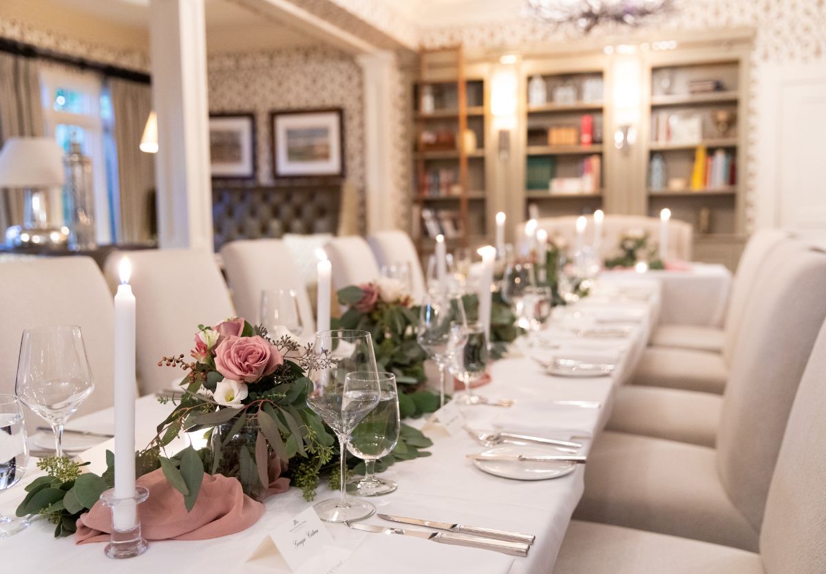 Event table at the Inn at Hastings Park